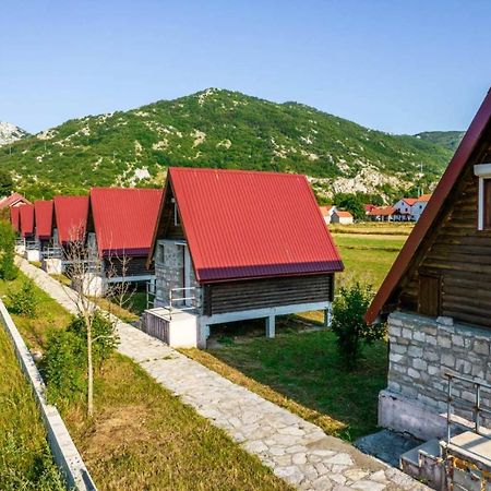 Etno Selo Bastadur Цетинє Екстер'єр фото