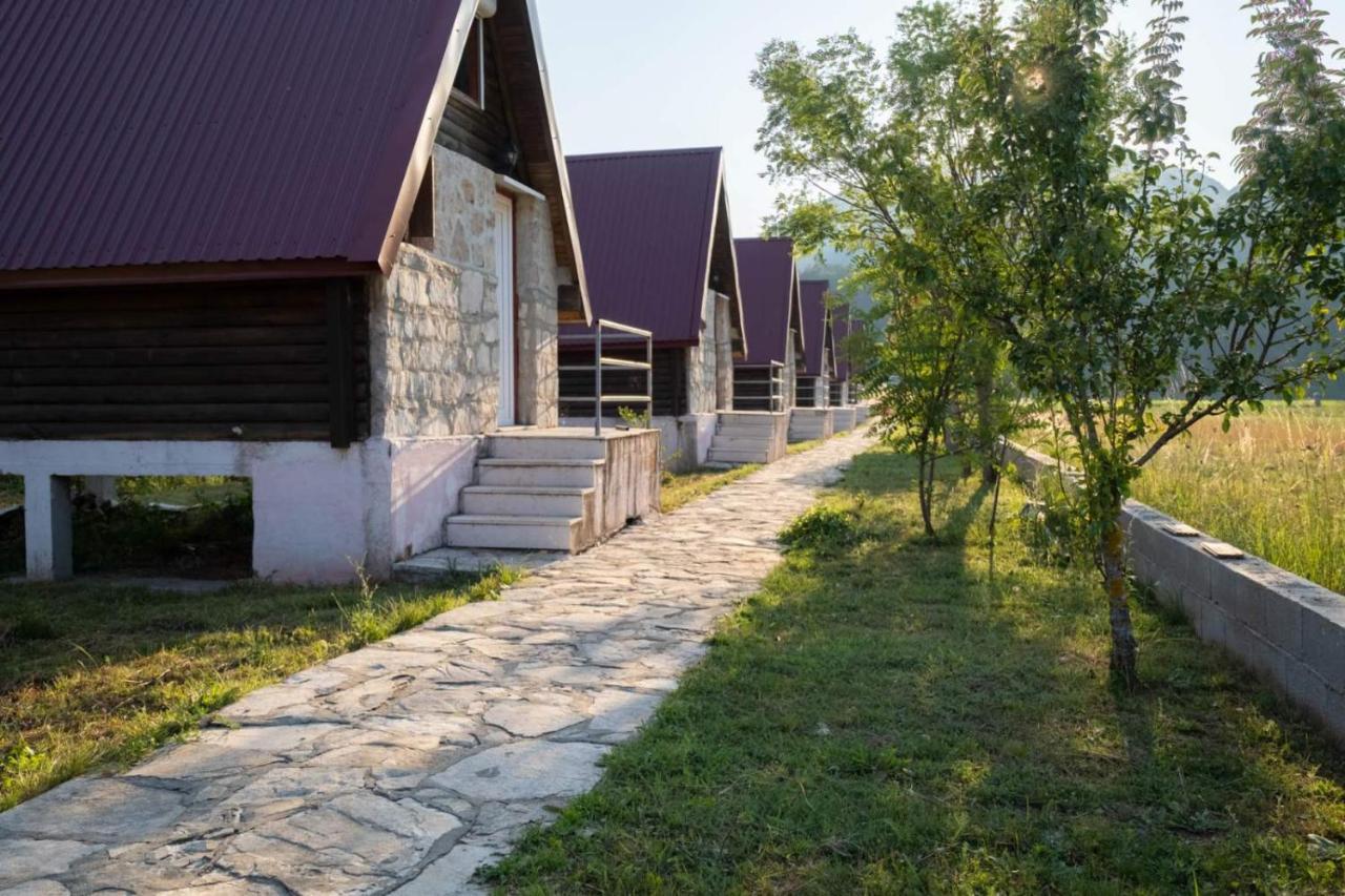 Etno Selo Bastadur Цетинє Екстер'єр фото