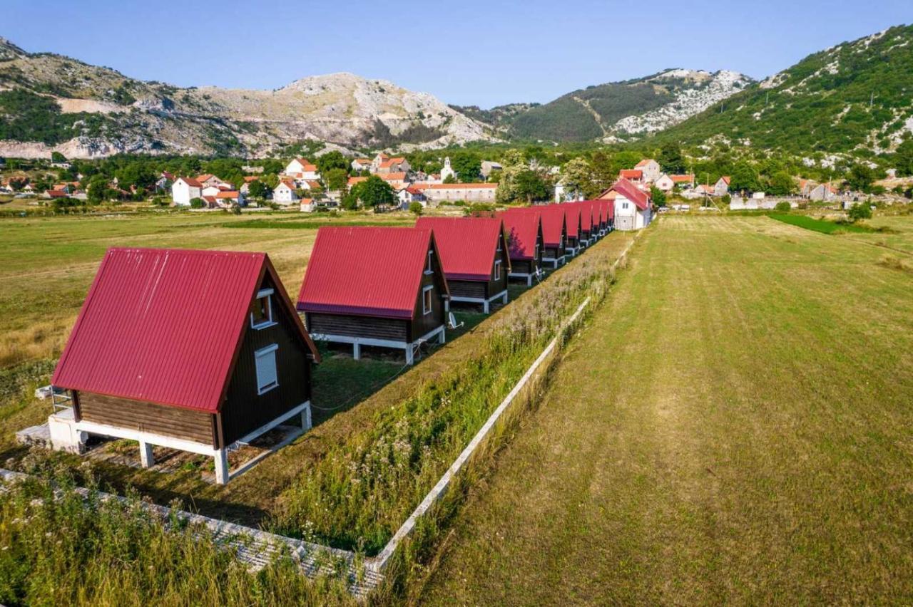 Etno Selo Bastadur Цетинє Екстер'єр фото