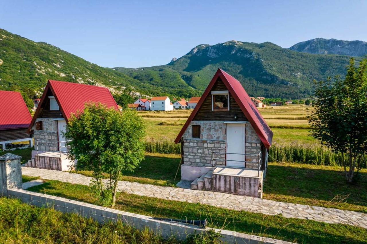 Etno Selo Bastadur Цетинє Екстер'єр фото